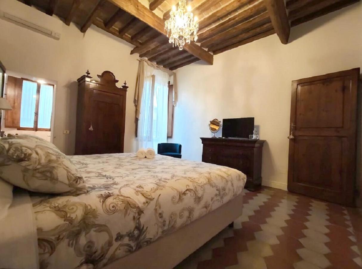 Bed and Breakfast Dimora Deco Луґо Екстер'єр фото